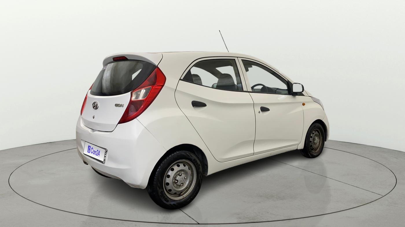 2018 Hyundai Eon ERA +, Petrol, Manual, 1,15,293 km, Right Back Diagonal