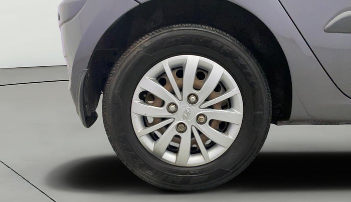 2013 Hyundai i10 MAGNA 1.2, Petrol, Manual, 98,231 km, Right Rear Wheel