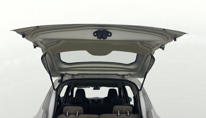 2020 Renault TRIBER RXL MT, Petrol, Manual, 27,600 km, Boot Door Open