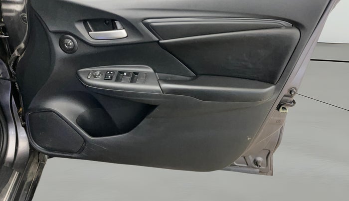 2020 Honda WR-V 1.2L I-VTEC S MT, CNG, Manual, 56,680 km, Driver Side Door Panels Control