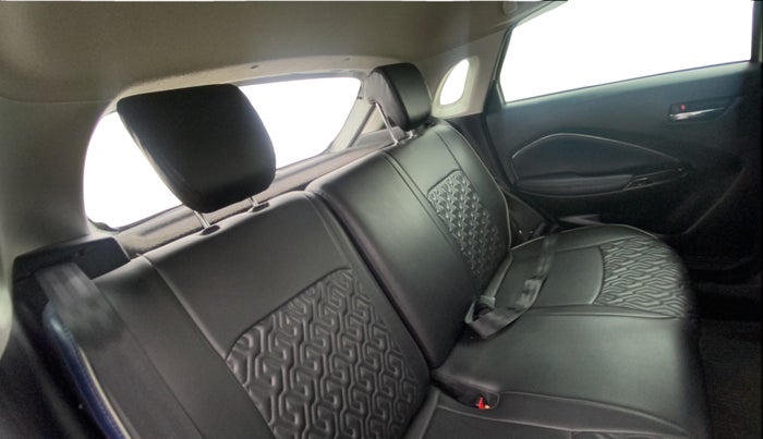 2022 Maruti Baleno ALPHA 1.2 AGS, Petrol, Automatic, 30,659 km, Right Side Rear Door Cabin