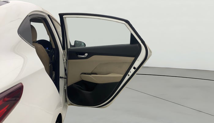 2019 Hyundai Verna 1.6 VTVT SX, Petrol, Manual, 93,601 km, RHS Rear Door