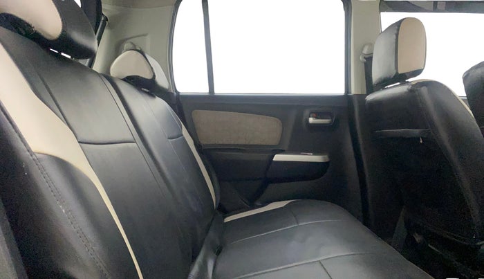 2015 Maruti Wagon R 1.0 VXI, Petrol, Manual, 48,036 km, Right Side Rear Door Cabin