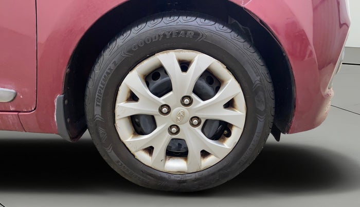 2013 Hyundai Grand i10 SPORTZ AT 1.2 KAPPA VTVT, Petrol, Automatic, 48,787 km, Right Front Wheel