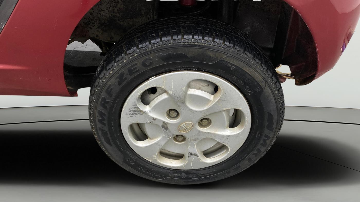 2015 Tata Nano TWIST XTA, Petrol, Automatic, 31,184 km, Left Rear Wheel