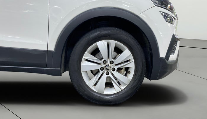 2022 Skoda KUSHAQ AMBITION 1.0L TSI MT, Petrol, Manual, 39,998 km, Right Front Wheel