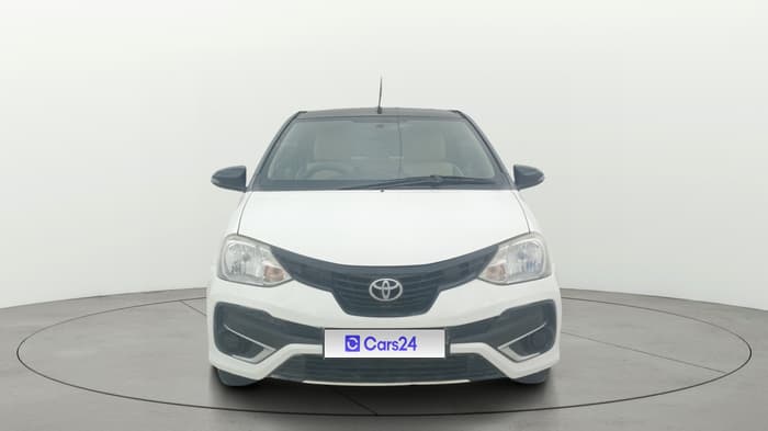 2019 Toyota Etios Liva V DUAL TONE, Petrol, Manual, 1,30,217 km, Front