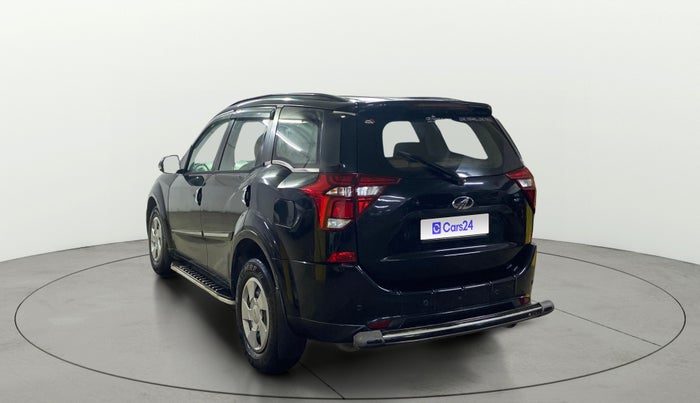 2019 Mahindra XUV500 W7, Diesel, Manual, 1,03,090 km, Left Back Diagonal