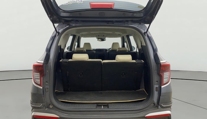 2022 KIA CARENS LUXURY PLUS 1.4 PETROL 7 STR, Petrol, Manual, 30,236 km, Boot Open Zoomed View