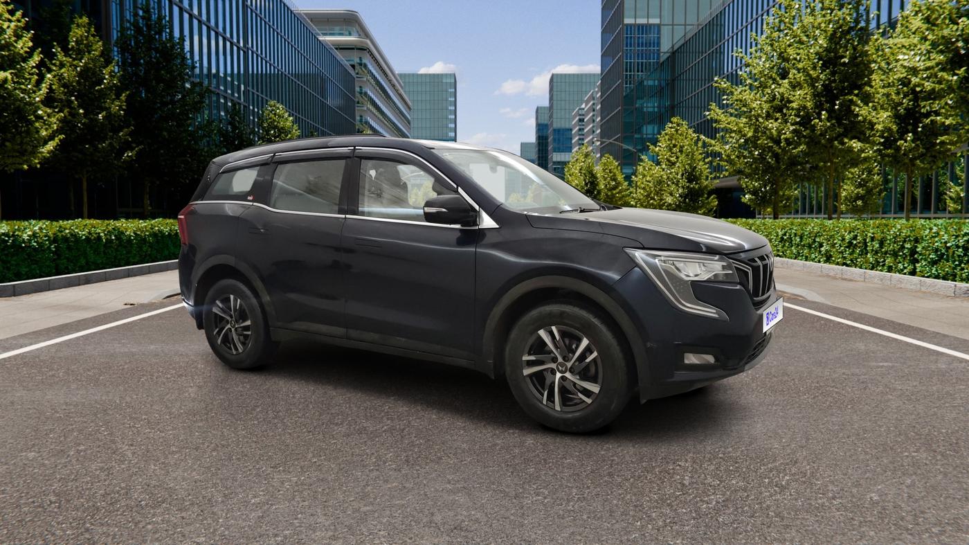 2023 Mahindra XUV700 AX 5 D AT 7 STR, Diesel, Automatic, 36,616 km, Right Front Diagonal