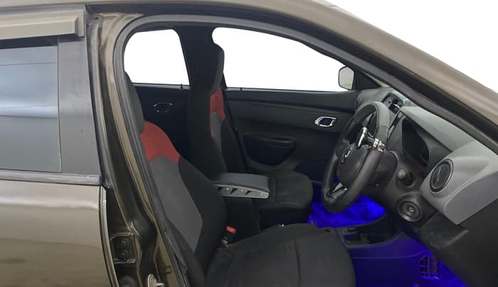 2019 Renault Kwid RXT 1.0 AMT (O), Petrol, Automatic, 61,863 km, Right Side Front Door Cabin