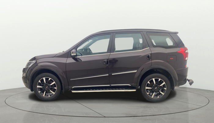2018 Mahindra XUV500 W11 (O) AT, Diesel, Automatic, 24,675 km, Left Side