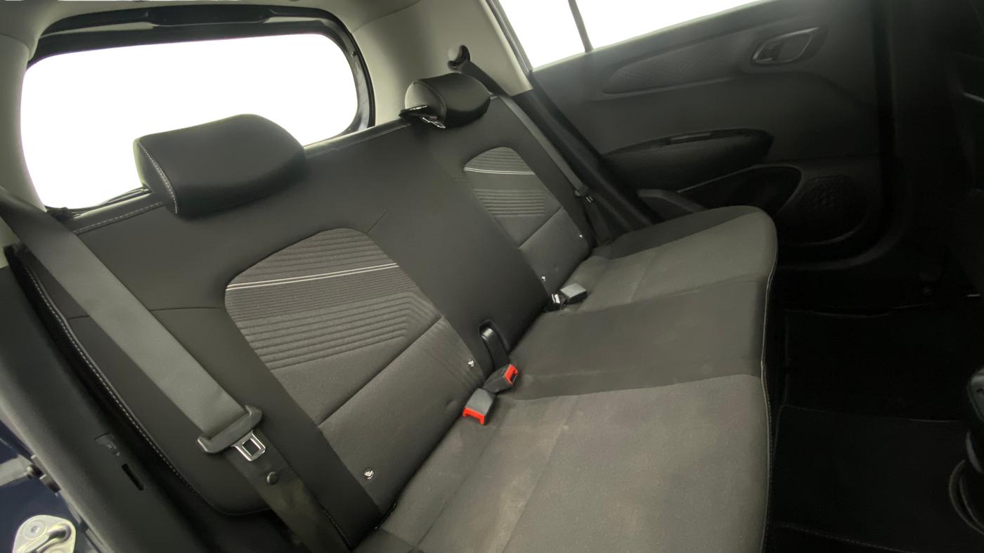 2024 Hyundai EXTER SX(O), Petrol, Manual, 16,761 km, Right Side Rear Door Cabin
