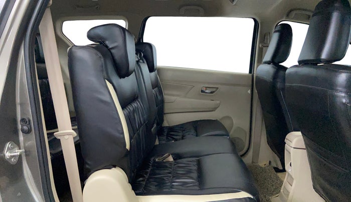 2022 Maruti Ertiga ZXI+ AT SHVS, Petrol, Automatic, 15,004 km, Right Side Rear Door Cabin
