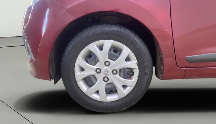 2015 Hyundai Grand i10 SPORTZ 1.2 KAPPA VTVT, Petrol, Manual, 74,104 km, Left Front Wheel