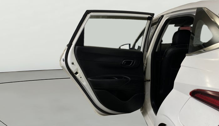 2023 Hyundai NEW I20 MAGNA 1.2 MT, Petrol, Manual, 53,873 km, LHS Rear Door