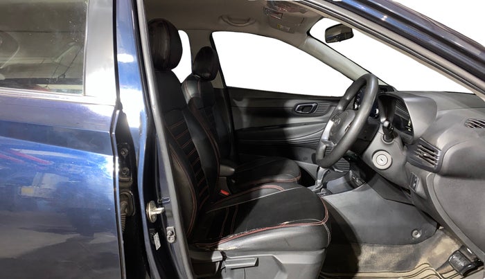 2021 Hyundai NEW I20 SPORTZ 1.2 AT, Petrol, Automatic, 24,998 km, Right Side Front Door Cabin