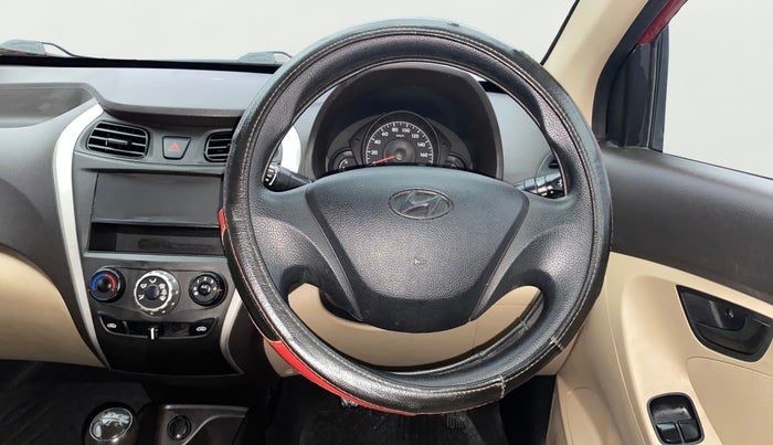 2018 Hyundai Eon ERA +, Petrol, Manual, 25,663 km, Steering Wheel Close Up