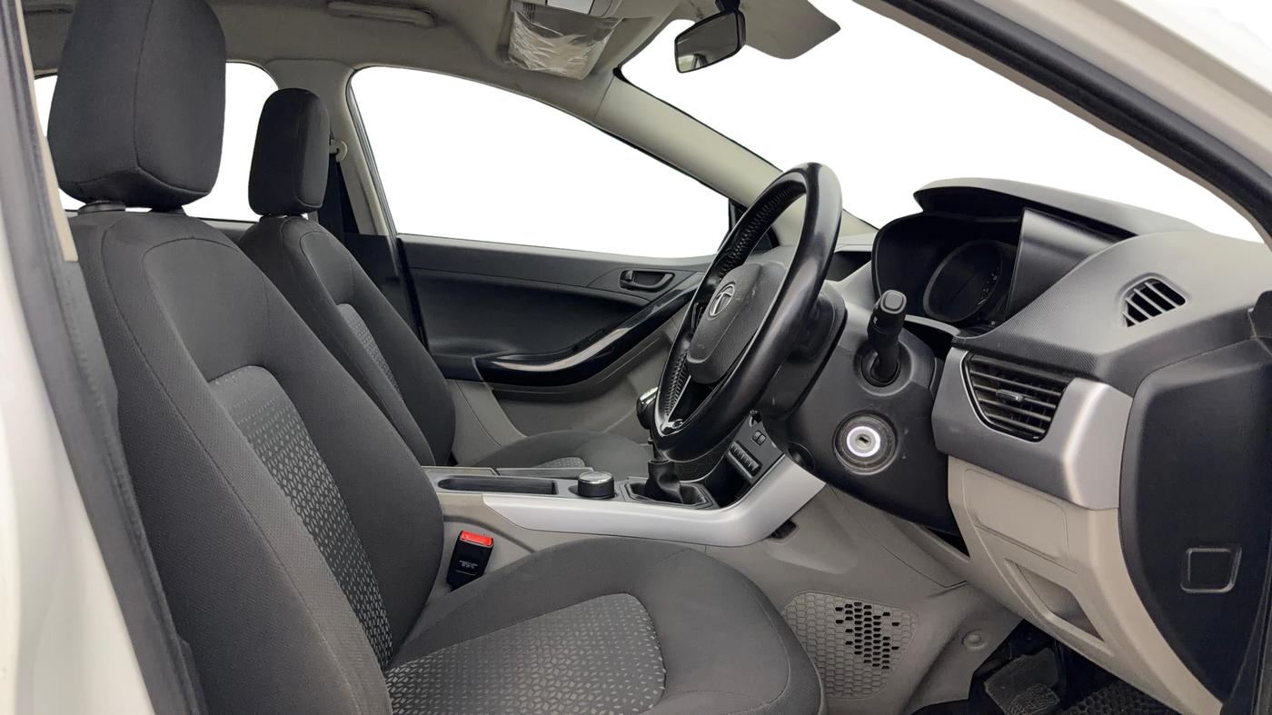 2019 Tata NEXON XM PETROL, Petrol, Manual, 43,084 km, Right Side Front Door Cabin