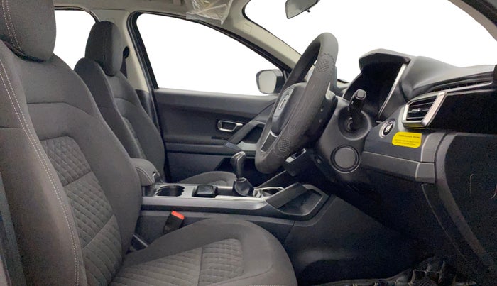 2021 Tata Harrier XT PLUS 2.0L KRYOTEC, Diesel, Manual, 51,752 km, Right Side Front Door Cabin