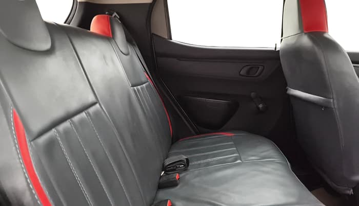 2017 Renault Kwid RXT 1.0, Petrol, Manual, 53,430 km, Right Side Rear Door Cabin