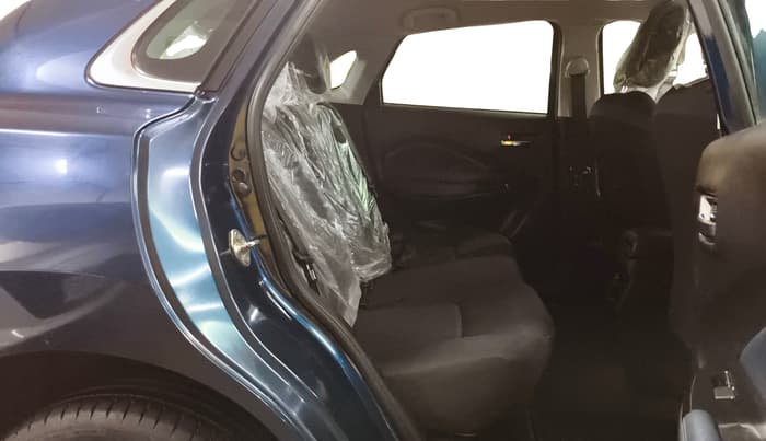 2022 Maruti Baleno ALPHA 1.2 AGS, Petrol, Automatic, 53,390 km, Right Side Rear Door Cabin