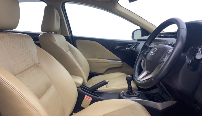 2018 Honda City 1.5L I-DTEC ZX, Diesel, Manual, 1,47,229 km, Right Side Front Door Cabin