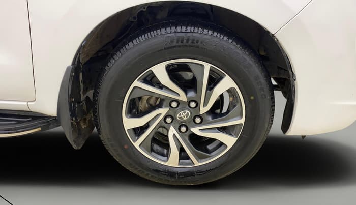 2022 Toyota Innova Crysta 2.7 VX 7 STR, Petrol, Manual, 83,507 km, Right Front Wheel