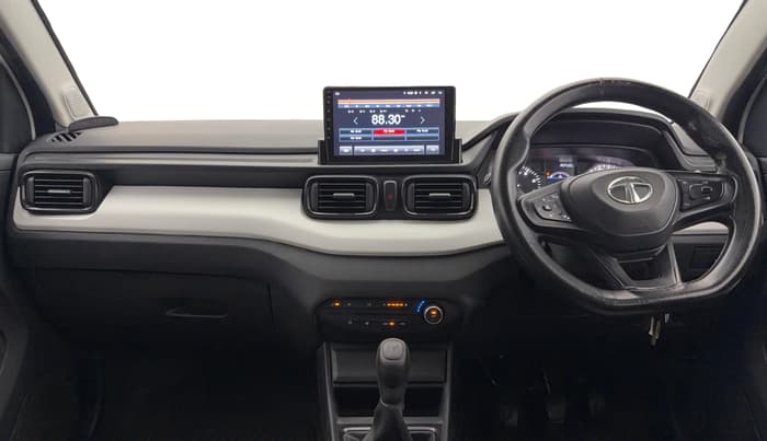 2023 Tata PUNCH PURE MT, Petrol, Manual, 54,174 km, Dashboard