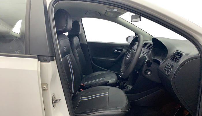 2019 Volkswagen Polo COMFORTLINE 1.0L MPI, Petrol, Manual, 70,587 km, Right Side Front Door Cabin