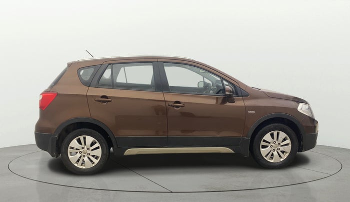2015 Maruti S Cross ZETA 1.6, Diesel, Manual, 1,00,554 km, Right Side View