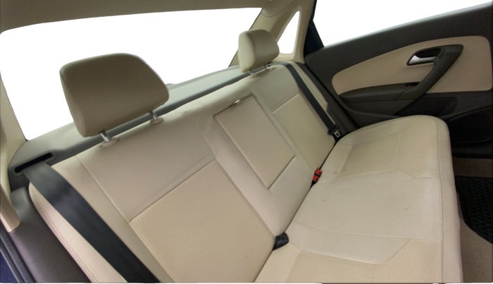 2015 Volkswagen Vento HIGHLINE DIESEL 1.5, Diesel, Manual, 60,180 km, Right Side Rear Door Cabin