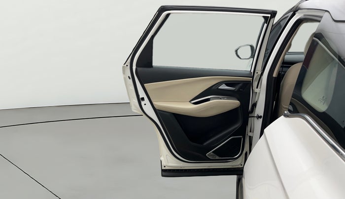 2023 MG HECTOR SAVVY PRO 1.5 TURBO CVT PETROL, Petrol, Automatic, 70,044 km, LHS Rear Door