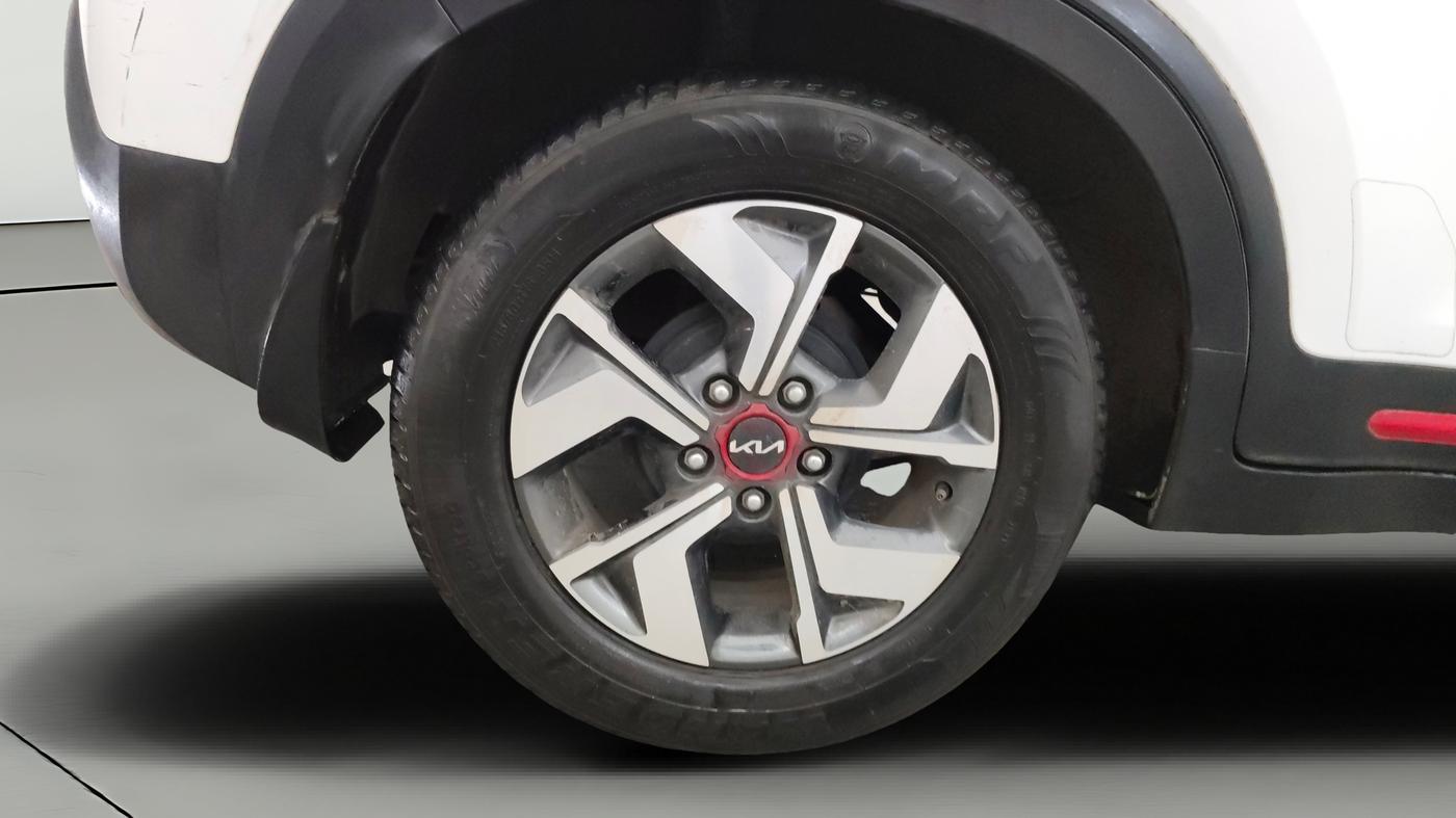 2021 KIA SONET GTX PLUS 1.0 IMT, Petrol, Manual, 37,286 km, Right Rear Wheel