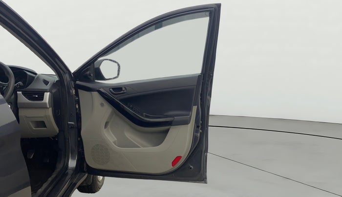 2019 Tata NEXON XM PETROL, Petrol, Manual, 93,548 km, RHS Front Door