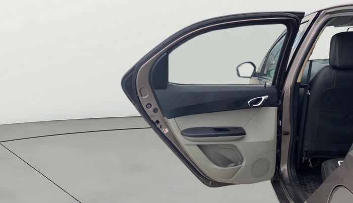 2018 Tata Tiago XZA PETROL, Petrol, Automatic, 42,438 km, LHS Rear Door