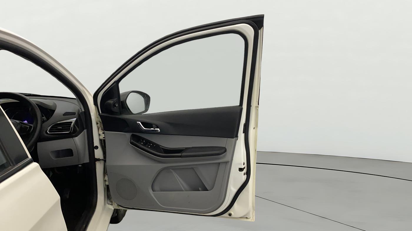 2021 Tata Tiago XZ PLUS PETROL, Petrol, Manual, 71,106 km, RHS Front Door