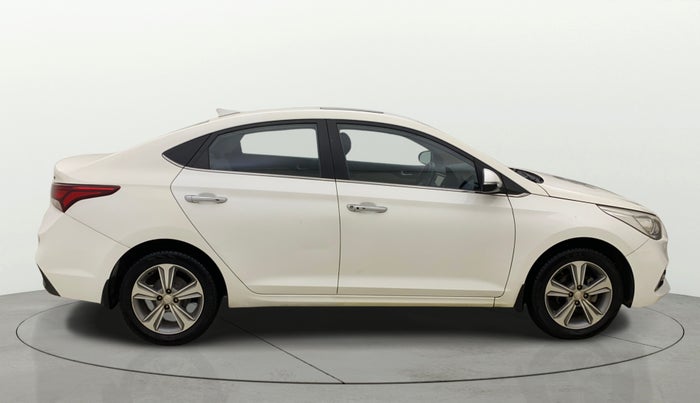 2018 Hyundai Verna 1.6 VTVT SX O, Petrol, Manual, 32,054 km, Right Side View