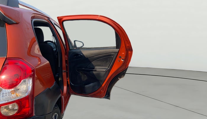 2020 Toyota Etios CROSS 1.2 G, CNG, Manual, 65,593 km, RHS Rear Door