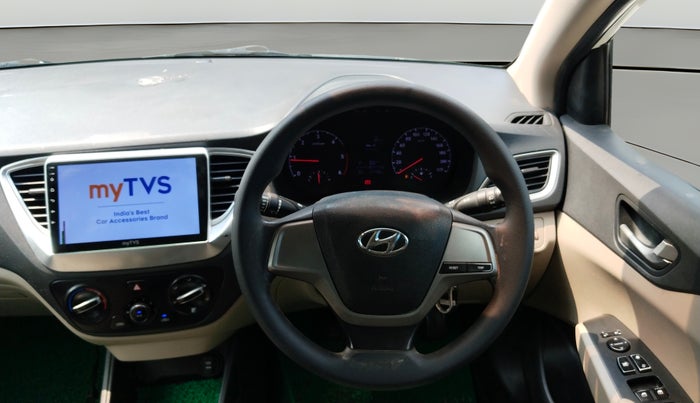 2018 Hyundai Verna 1.4 E CRDI, Diesel, Manual, 1,37,484 km, Steering Wheel Close Up