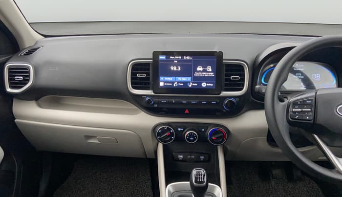 2023 Hyundai VENUE S (O) 1.0 TURBO IMT, Petrol, Manual, 17,233 km, Air Conditioner