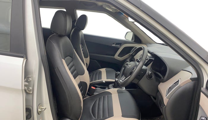 2018 Hyundai Creta SX PLUS 1.6 DIESEL, Diesel, Manual, 1,28,912 km, Right Side Front Door Cabin