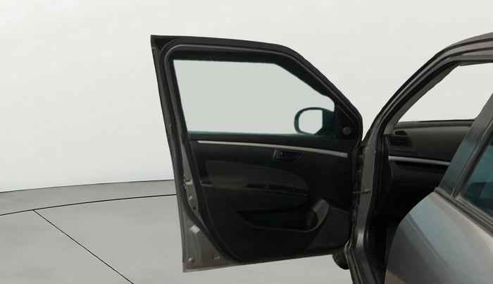 2017 Maruti Swift LXI (O), Petrol, Manual, 17,316 km, LHS Front Door