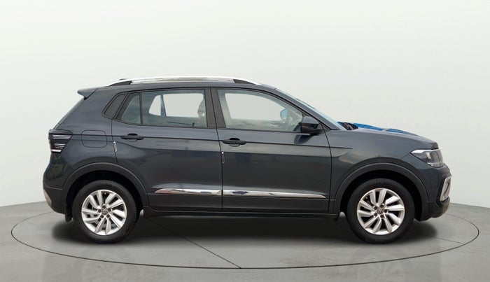 2022 Volkswagen TAIGUN HIGHLINE 1.0 TSI MT, Petrol, Manual, 67,559 km, Right Side View