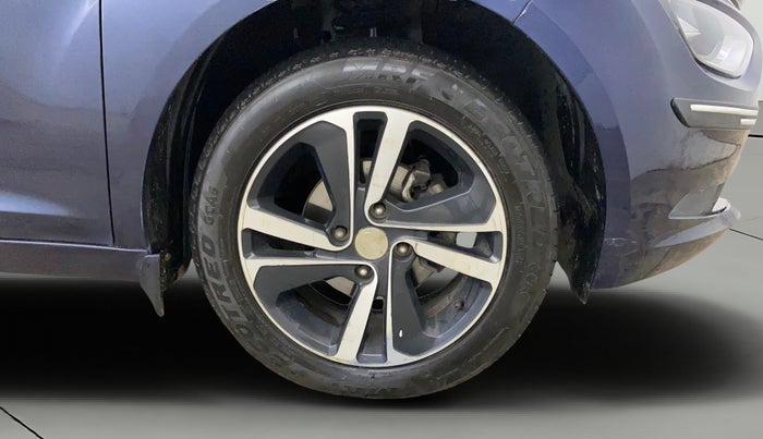 2024 Tata ALTROZ XZ PLUS SUNROOF CNG, CNG, Manual, 35,997 km, Right Front Wheel