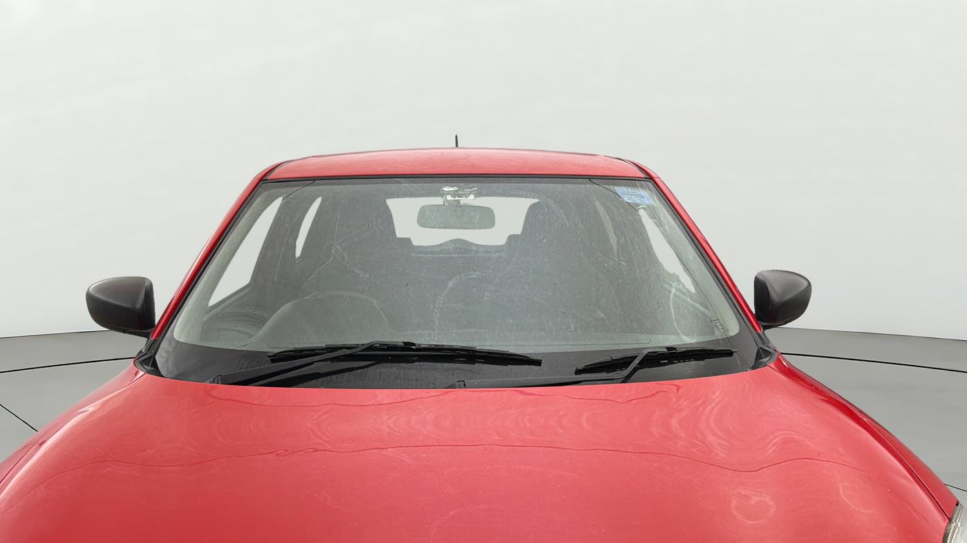 2018 Maruti Swift LXI, Petrol, Manual, 64,177 km, Front Windshield
