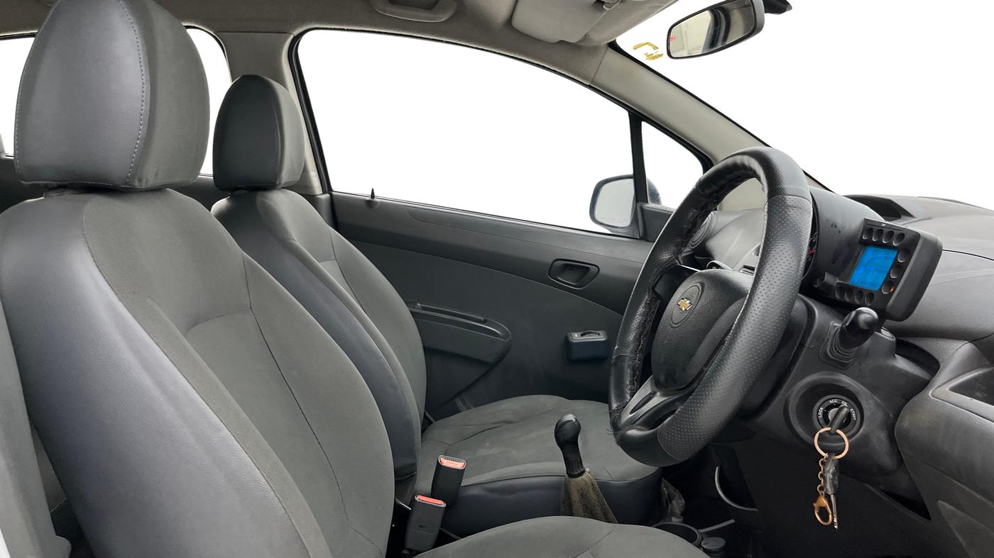 2014 Chevrolet Beat PS DIESEL, Diesel, Manual, 67,941 km, Right Side Front Door Cabin