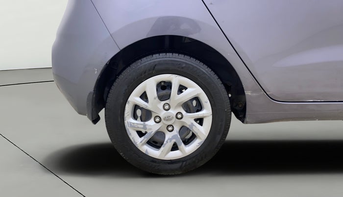 2018 Hyundai Grand i10 MAGNA AT 1.2 KAPPA VTVT, Petrol, Automatic, 79,336 km, Right Rear Wheel