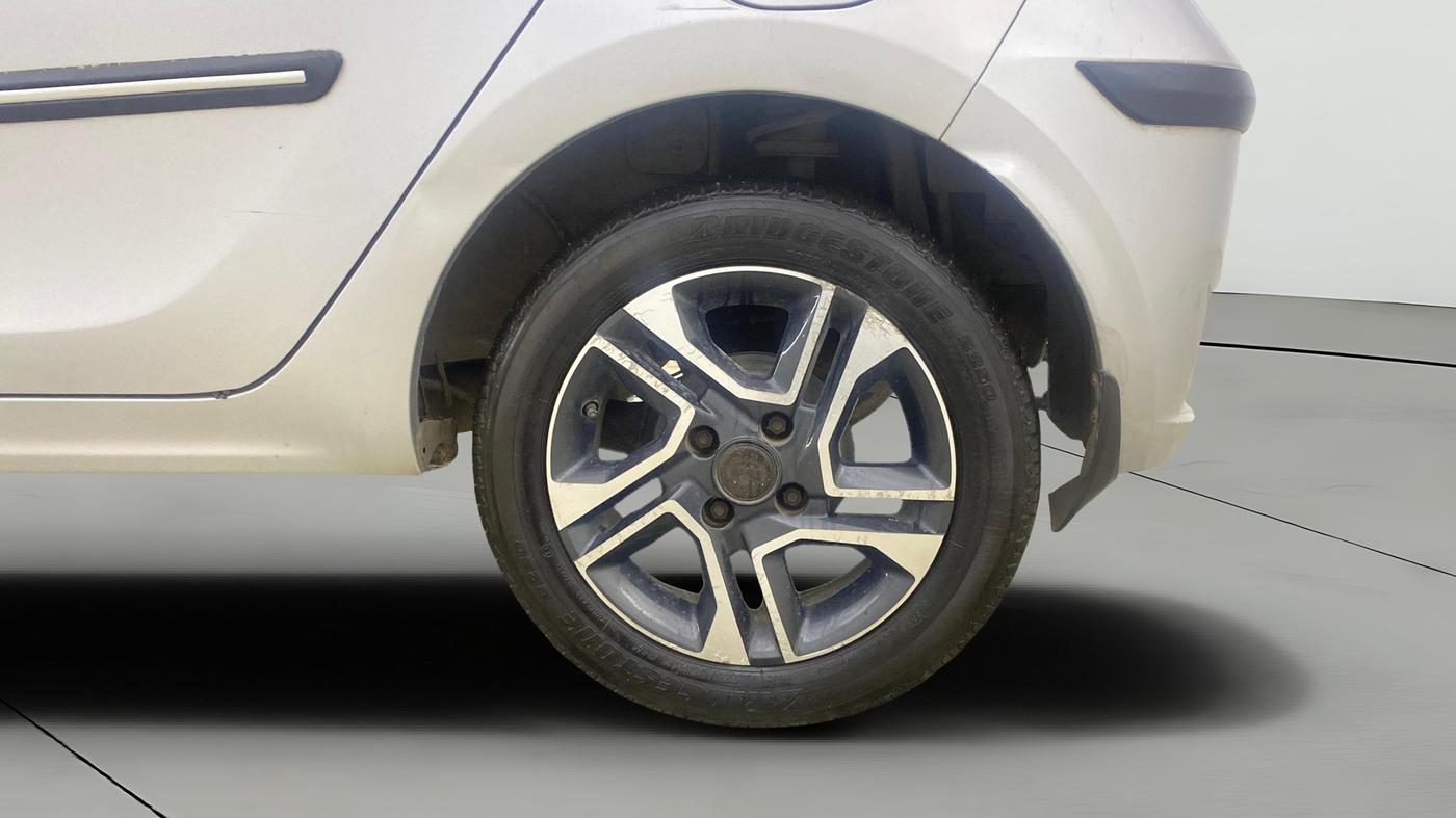 2021 Tata Tiago XZ PLUS PETROL, Petrol, Manual, 12,334 km, Left Rear Wheel