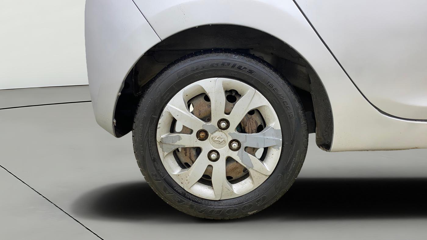 2017 Hyundai Eon MAGNA +, Petrol, Manual, 29,910 km, Right Rear Wheel